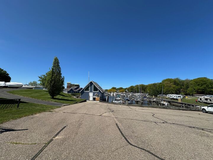 Property Photo: 40 N Bailey Avenue MI 49090