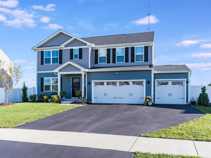 Property Photo:  420 Monterey Street  IL 60560 