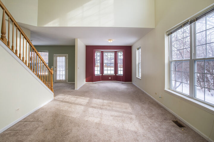 Property Photo:  860 Amelia Court  IL 60030 