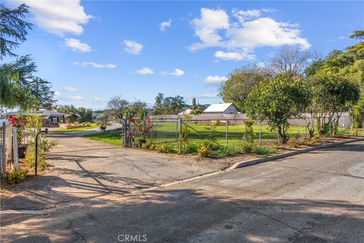 Property Photo: 33574 Washington Drive CA 92399