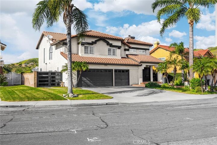 Property Photo:  5265 Avenida De Kristine  CA 92887 