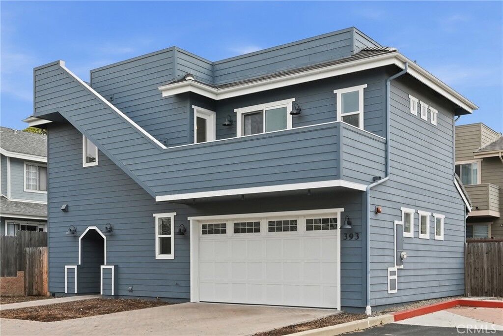 Property Photo:  393 S Oak Park Boulevard  CA 93433 