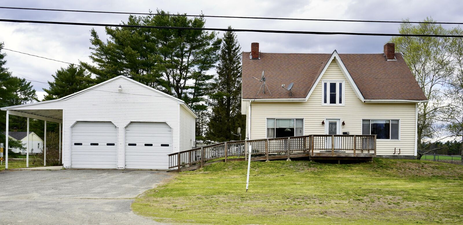 Property Photo:  69 Smithfield Road  ME 04957 