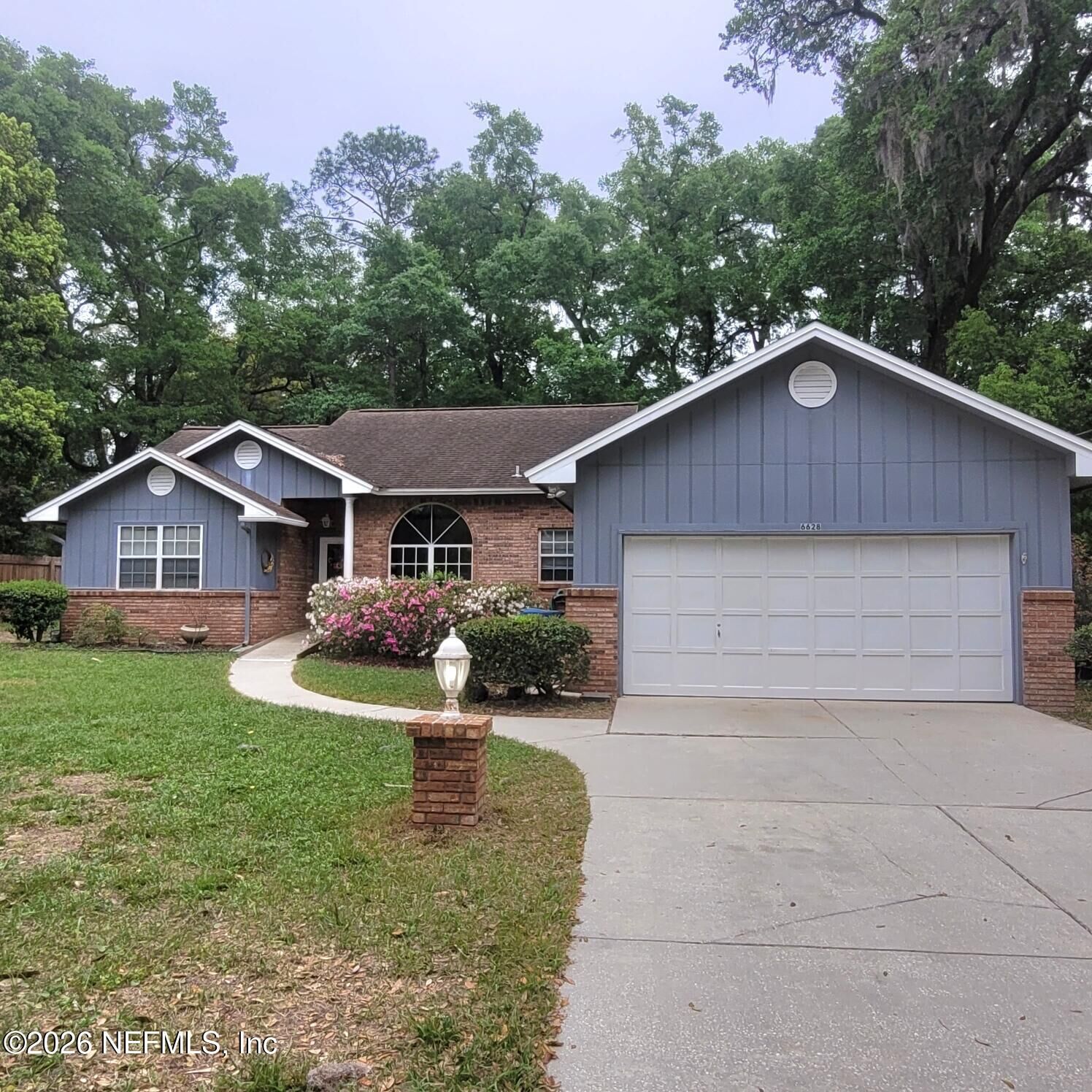Property Photo:  6628 Pottsburg Drive  FL 32211 