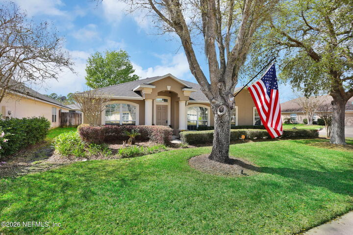 Property Photo:  13696 Devan Lee Drive E  FL 32226 