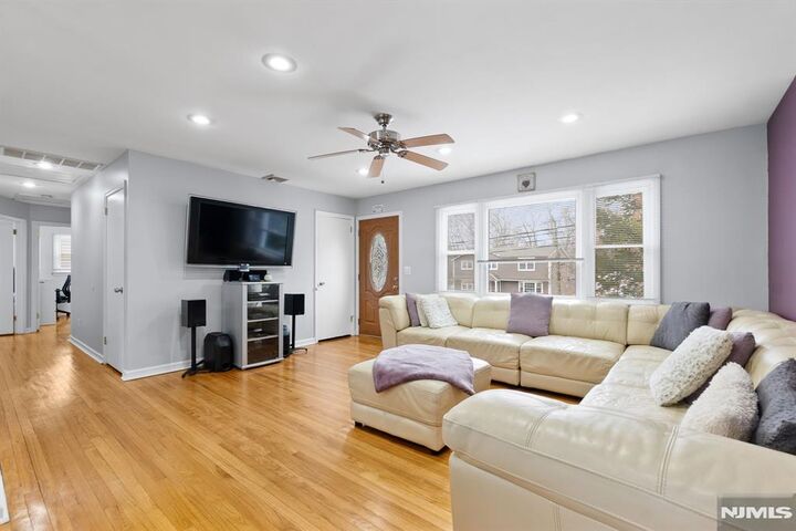 Property Photo:  34 Seminole Avenue  NJ 07436 