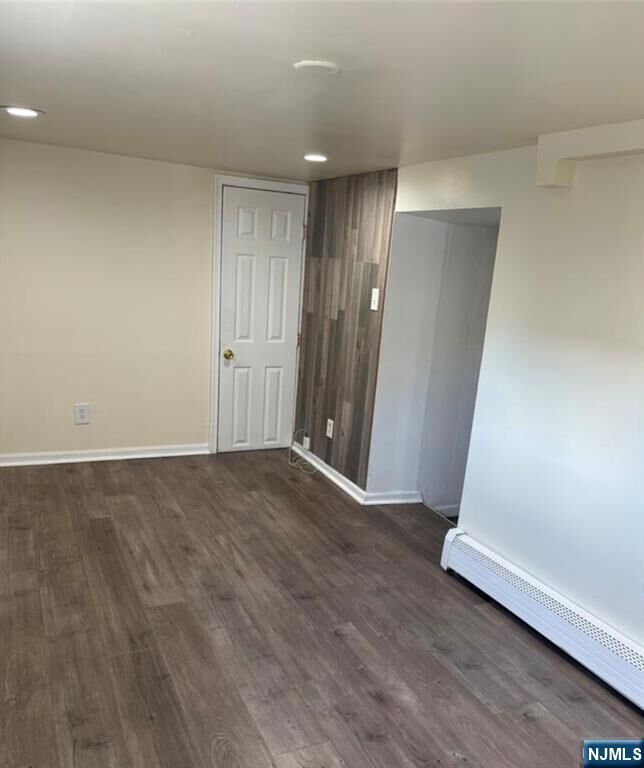 Property Photo:  162 Lincoln Place 1  NJ 07026 