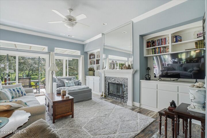 Property Photo:  1525 Hogan Court  CA 93444 