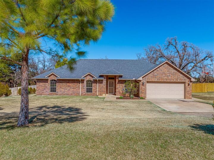 Property Photo:  5888 Timberland Crossing  OK 73044 