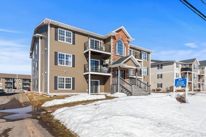 Property Photo: 67 Duck's Landing 104 PE C1B 0L3