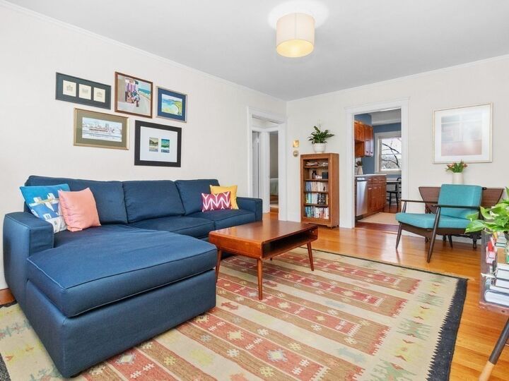 Property Photo:  17 Hastings St 5  MA 02132 