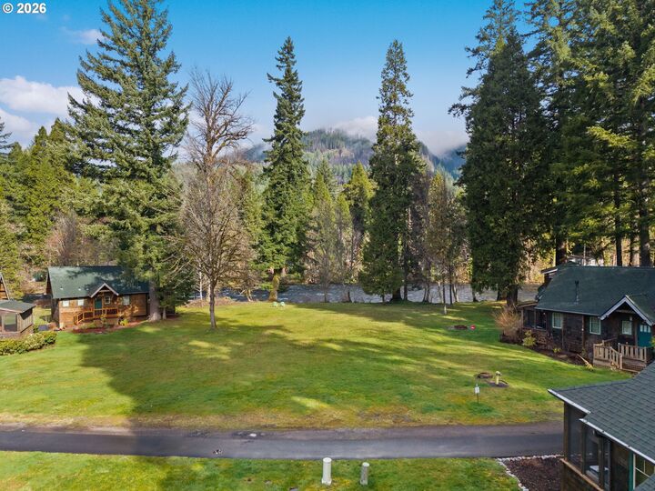 Property Photo: 56483 McKenzie Hwy #15 OR 97413
