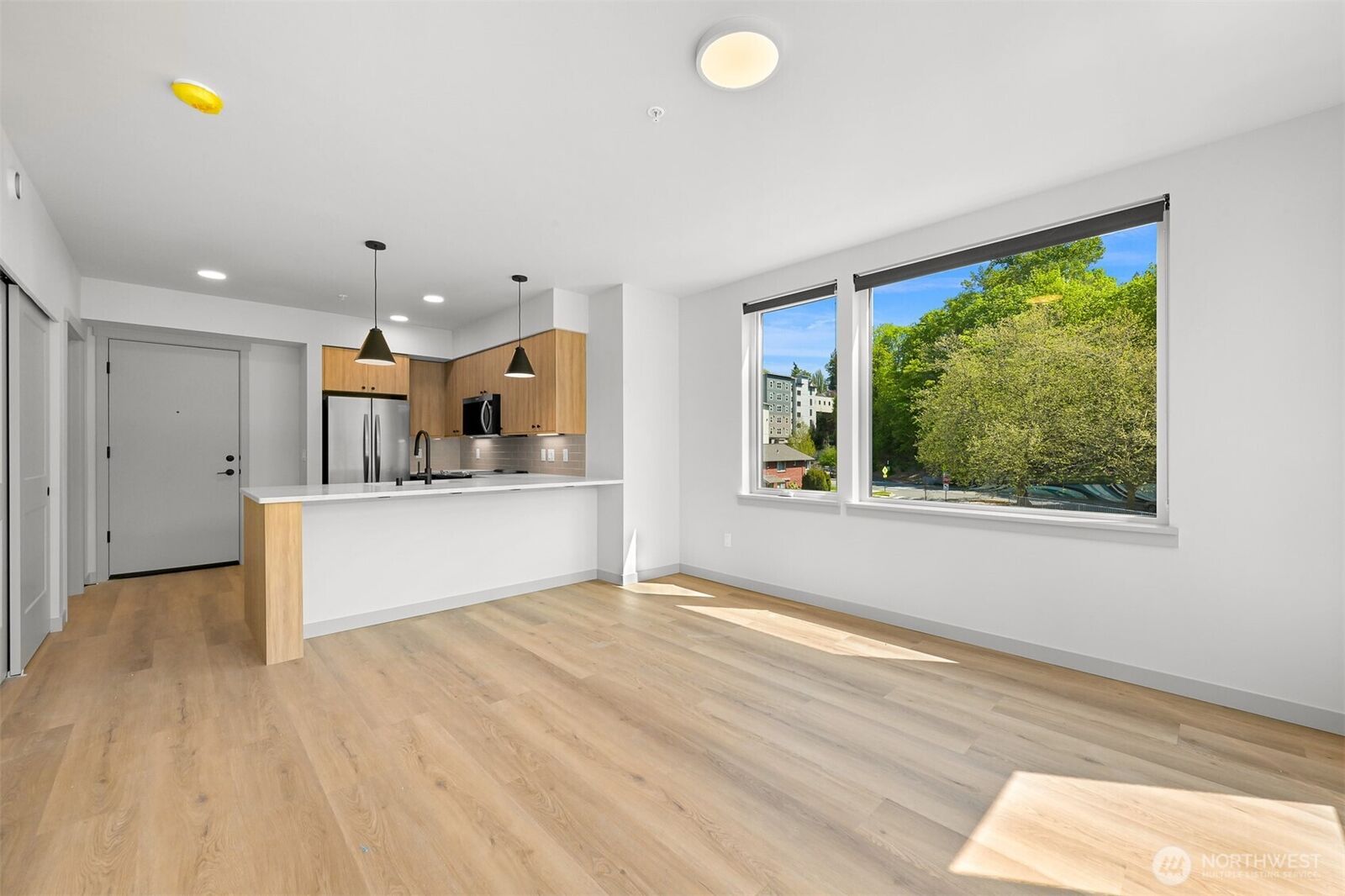Property Photo:  820 N State Street 521  WA 98225 