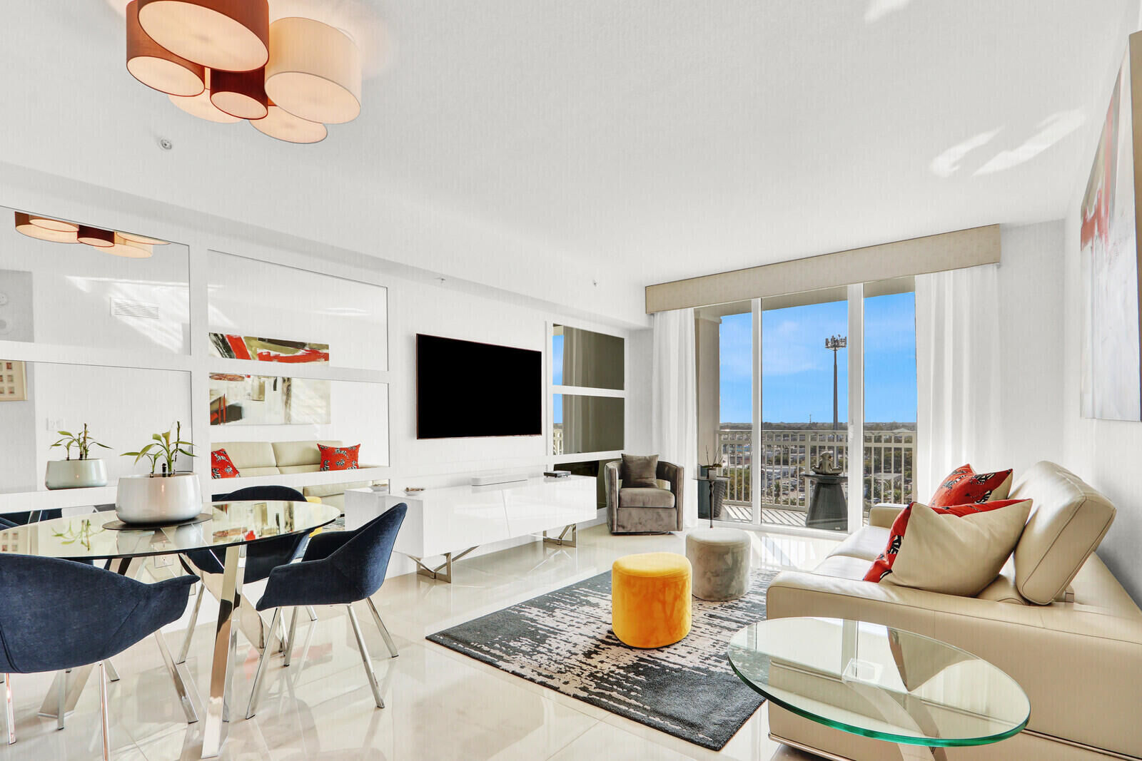 Property Photo:  450 N Federal Highway 902  FL 33435 