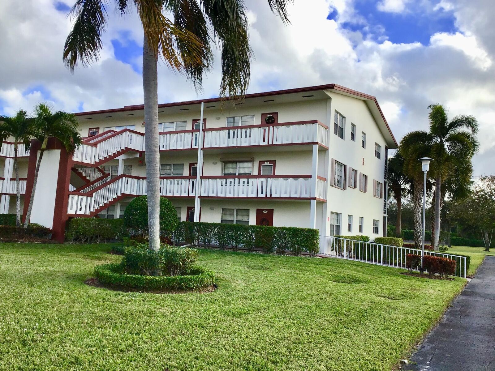 Property Photo: 84 Brighton B FL 33434