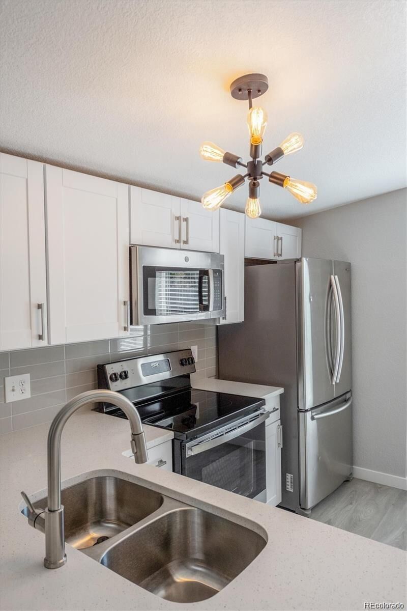 Property Photo:  1028 Cynthia Court  CO 80537 