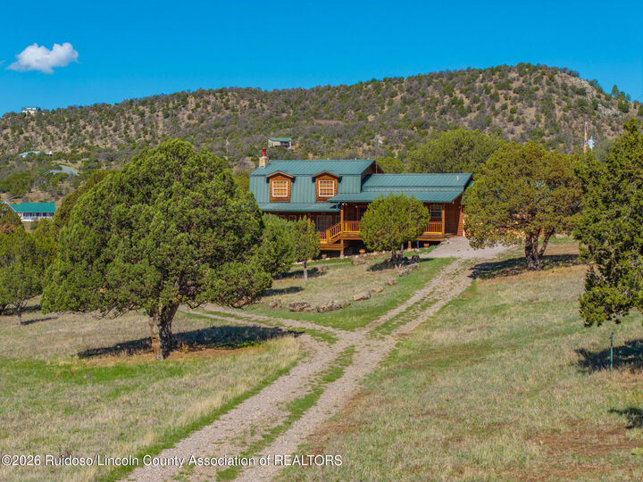 Property Photo:  137 Pecos Court  NM 88312 