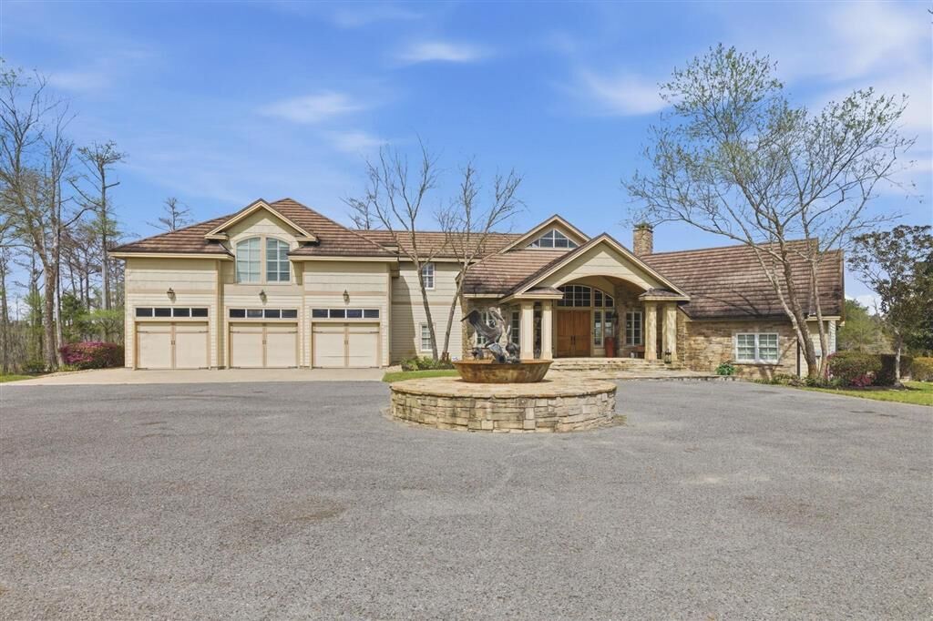 Property Photo:  1046 Hollis Road  LA 70669 