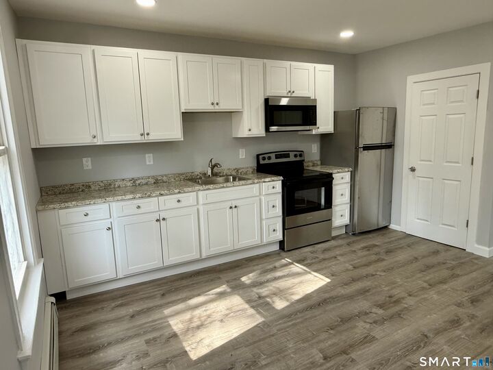 Property Photo:  78 McKinley Avenue 2  CT 06360 