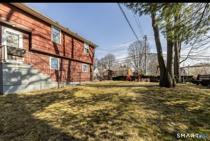 Property Photo:  485 Peet Street  CT 06606 