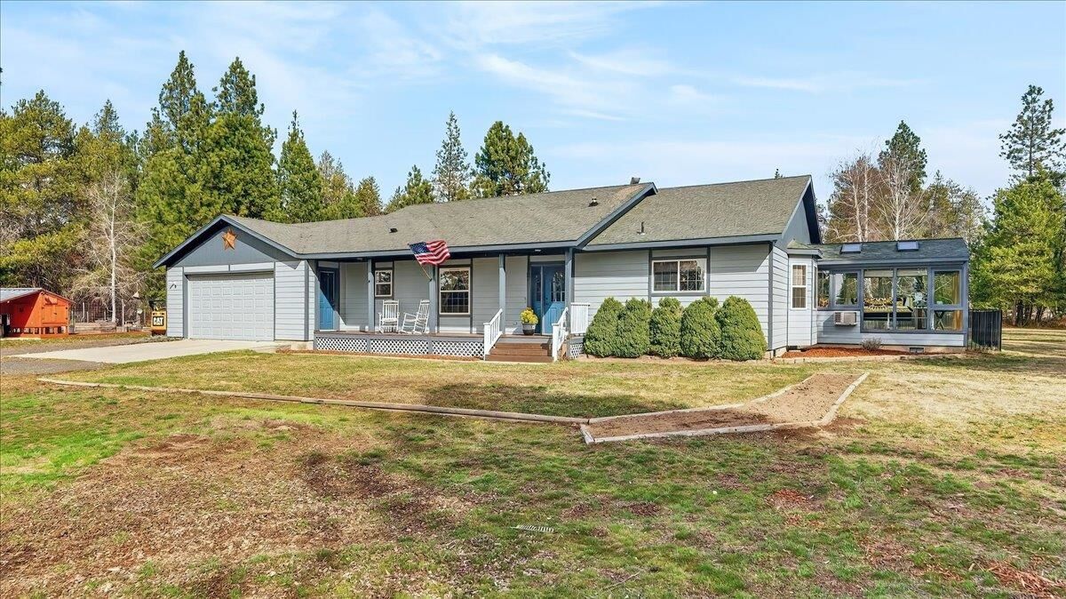 Property Photo:  35318 N Dalton Rd  WA 99006 