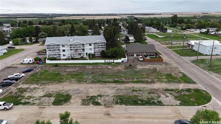 Property Photo:  96-98 Thomson Street  SK S0L 2N0 
