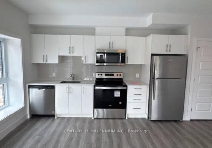 Property Photo:  1000 Lackner Boulevard 312  ON N2A 0L3 