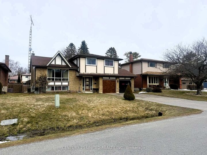 Property Photo:  20 Ravensdale Road  ON K9A 2B9 