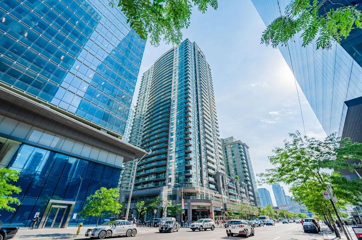 Property Photo: 30 Grand Trunk Crescent 3906 ON M5J 3A4