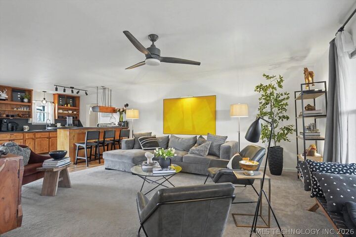 Property Photo:  13736 W Teel Road  OK 74066 