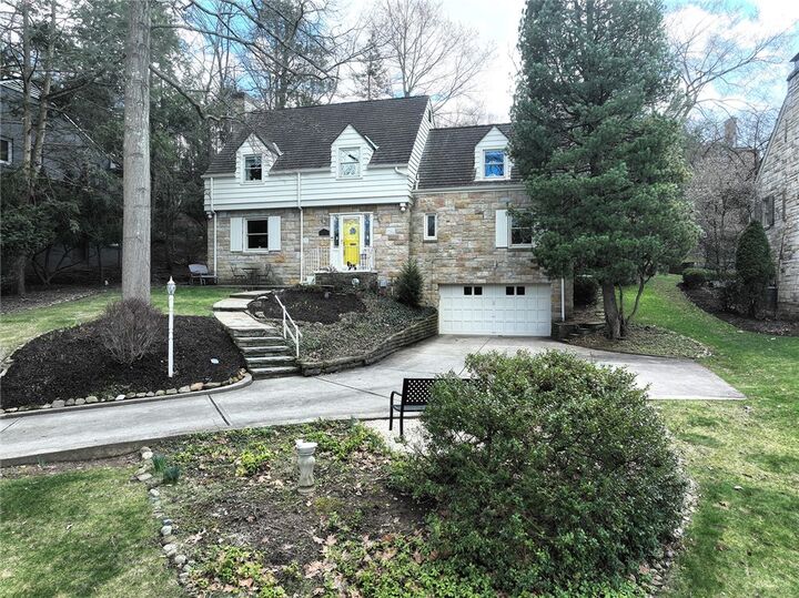 Property Photo:  413 Morrison Dr  PA 15216 