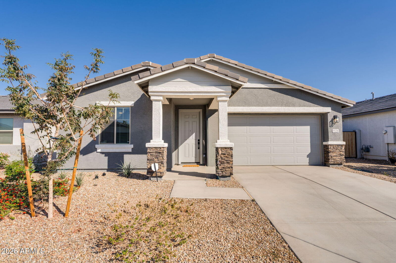 Property Photo:  5528 W McNeil Street  AZ 85339 