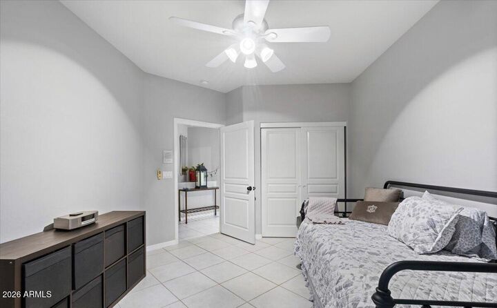 Property Photo:  6361 W Deer Valley Road  AZ 85308 