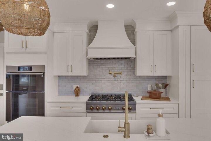 Property Photo: 508 Lakeview Avenue NJ 08071