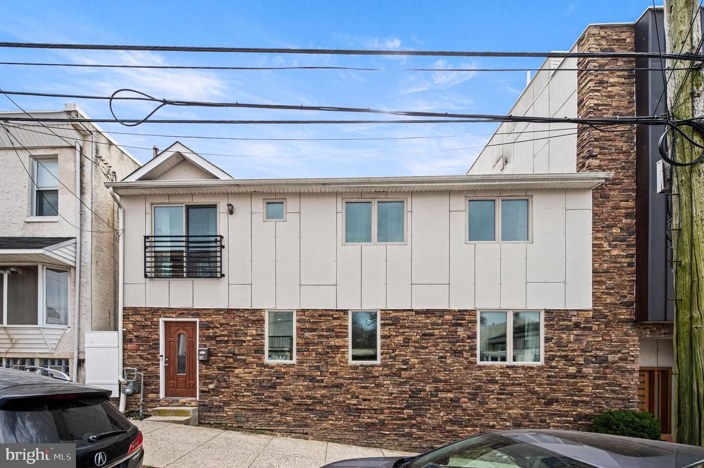 Property Photo:  213 Roxborough Avenue  PA 19128 