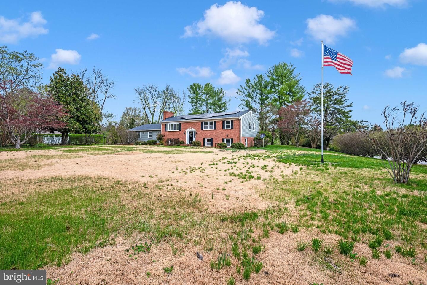 Property Photo:  301 Ingleside Drive  VA 22405 