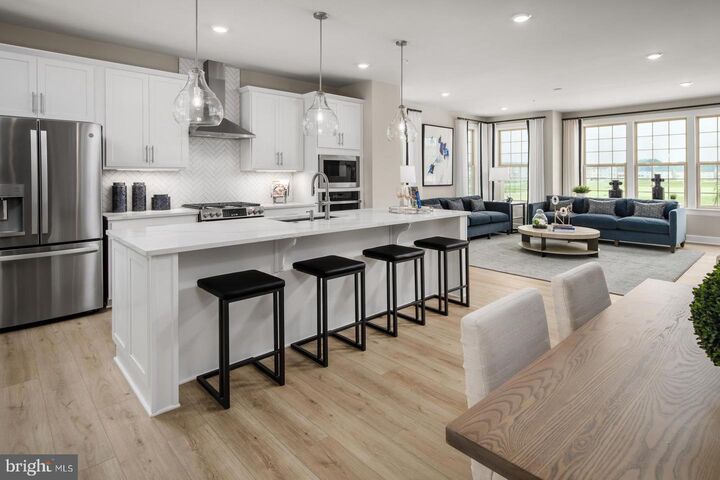 Property Photo: 1810 Mill Branch Drive MD 20708