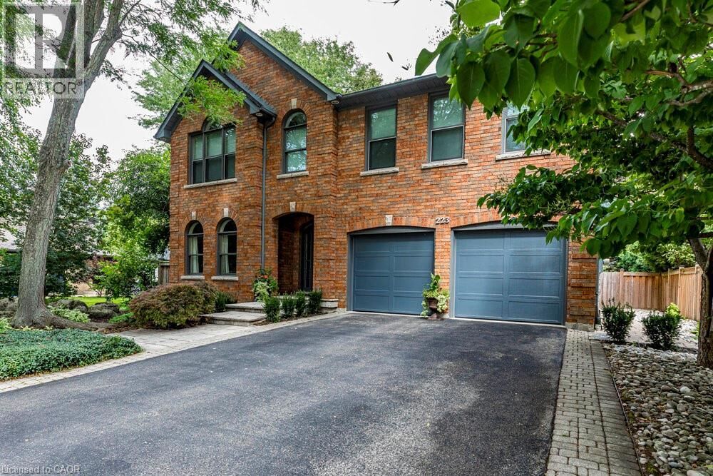 Property Photo: 223 Briar Hill Crescent ON L9G 3M9