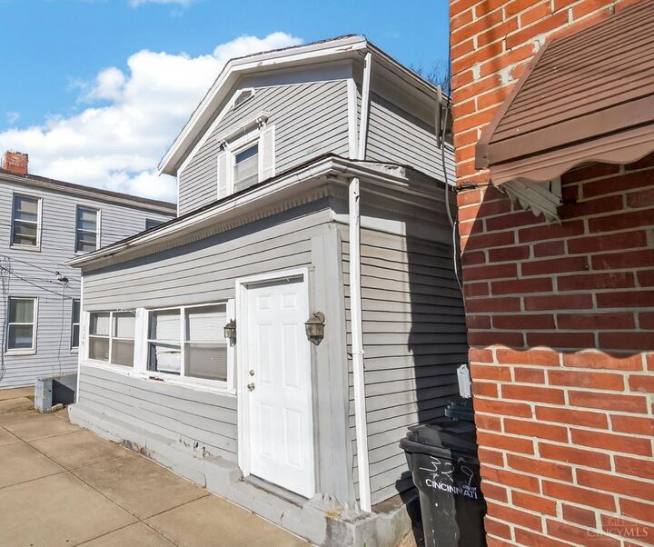 Property Photo:  329 Stanley Avenue  OH 45226 