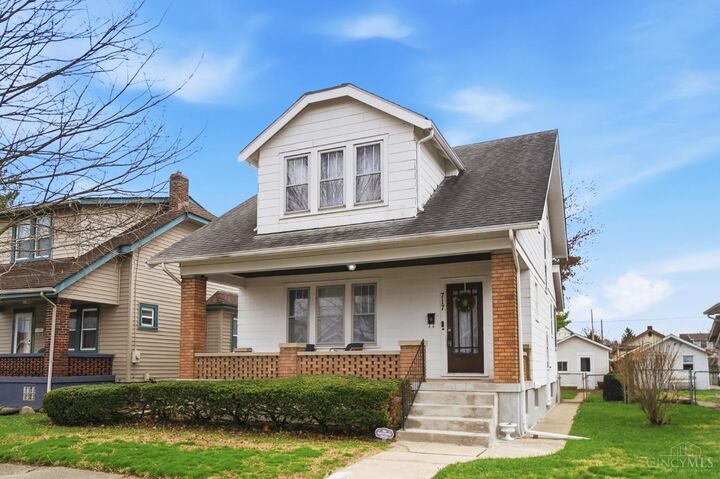 Property Photo:  717 Hooven Avenue  OH 45015 
