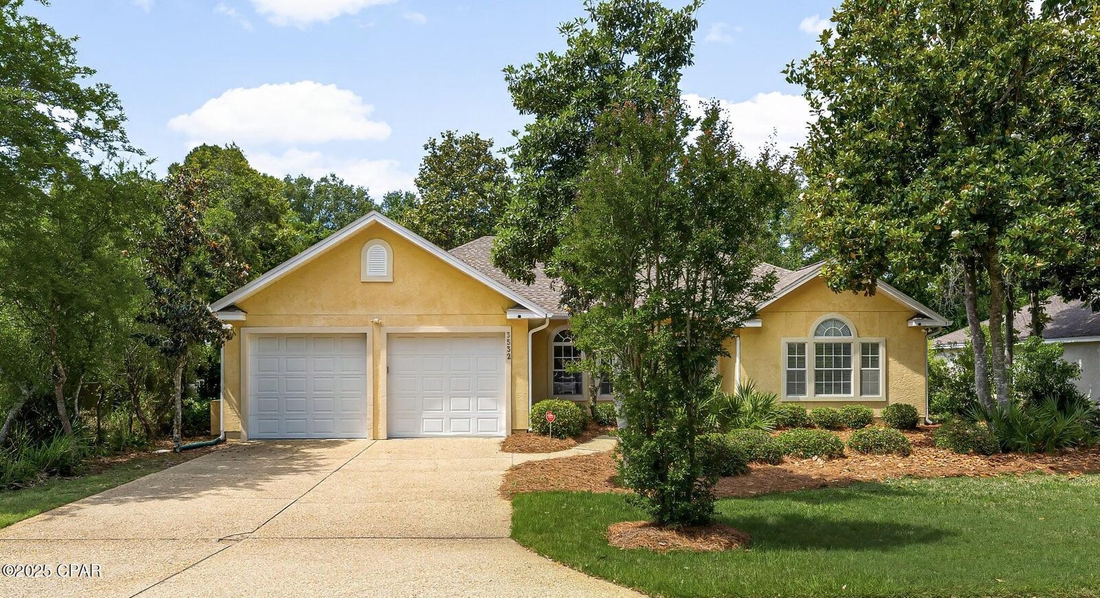 Property Photo:  3532 Fox Run Boulevard  FL 32408 