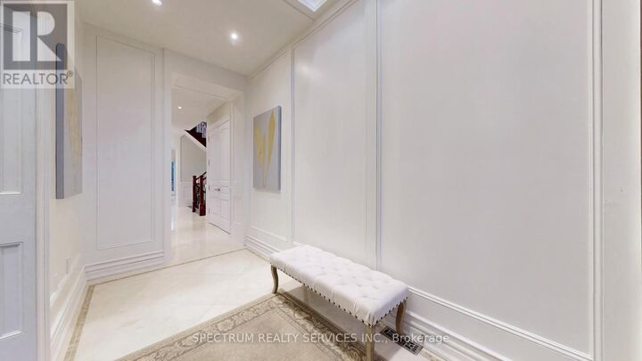 Property Photo:  223 Lennox Avenue  ON L4C 2A4 