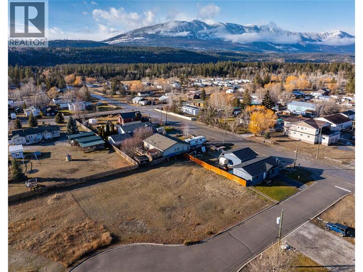Property Photo:  8957 Columbia View Crescent  BC V0B 1B0 