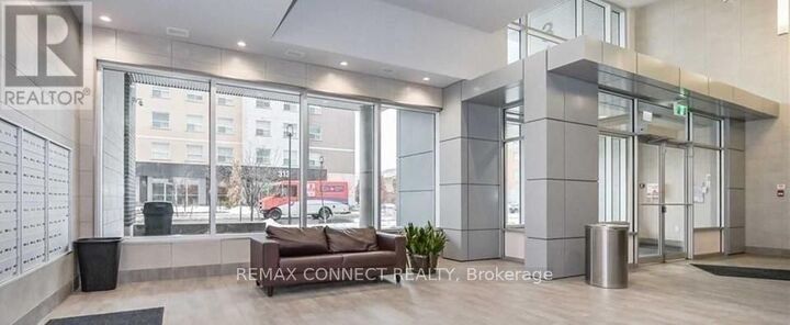 Property Photo: 318 Spruce St Street 810 ON N2L 3M7