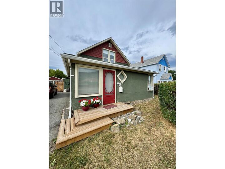 1782 Nicola Avenue — photo 1