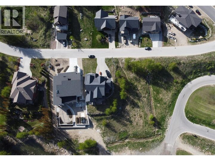 Property Photo: 801 White Tail Drive BC V0G 1Y0
