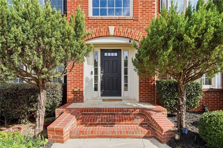 Property Photo: 1030 Summerfield Drive GA 30040