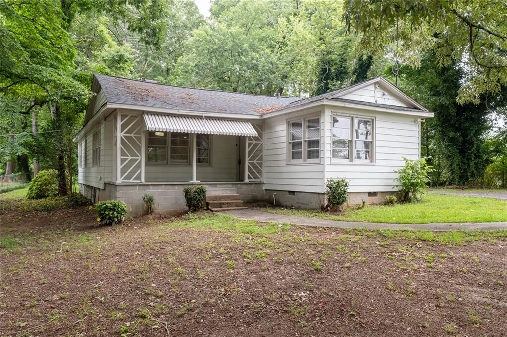 Property Photo:  1790 Stanton Road SW  GA 30311 