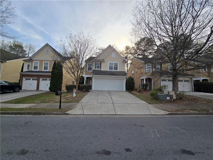 Property Photo:  32 Ledgewood Mill Way  GA 30045 