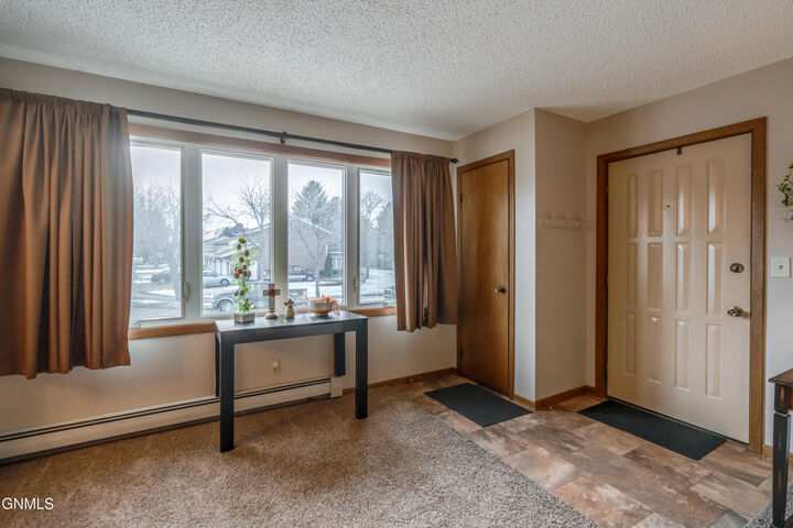 Property Photo:  1821 Grandview Lane S 5  ND 58503 